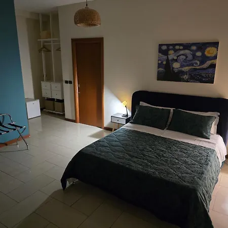 Cristina Bed & Breakfast 3*